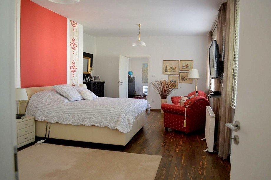 luxuri�ses Schlafzimmer Mehrfamilienhaus Darmstadt