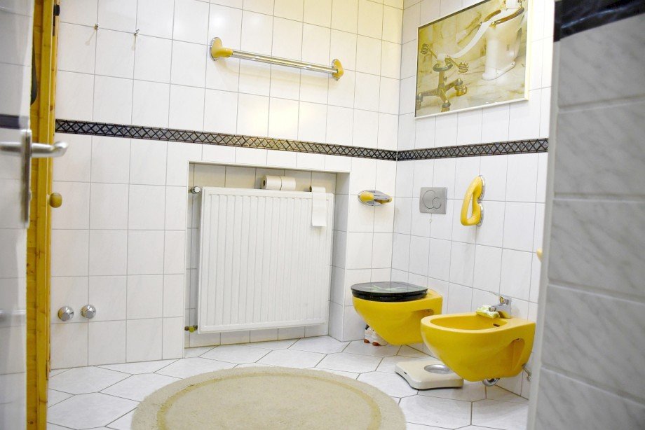 gro�es Bad mit Sauna Einfamilienhaus M�hltal/Nieder-Ramstadt