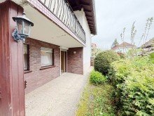 Terrasse **VERKAUFT** Einfamilienhaus mit ca. 100 m� Wfl. auf einer Ebene zuz. wohnraumm��ig ausgebautes UG