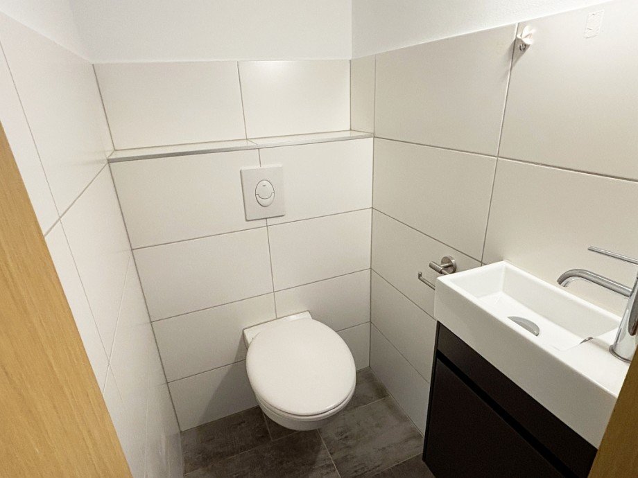 G�ste-WC Etagenwohnung Seeheim-Jugenheim