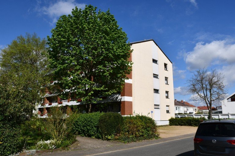 solides 21 Parteienhaus Darmstadt-Wixhausen Mehrfamilienhaus **VERKAUFT** Solides 21-Parteienhaus in Darmstadt-Wixhausen, auf 1.719 m� Grundst�ck