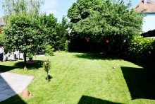 herrlicher Garten **VERKAUFT** Charmantes 2-Familienhaus mit herrlichem Grundst�ck