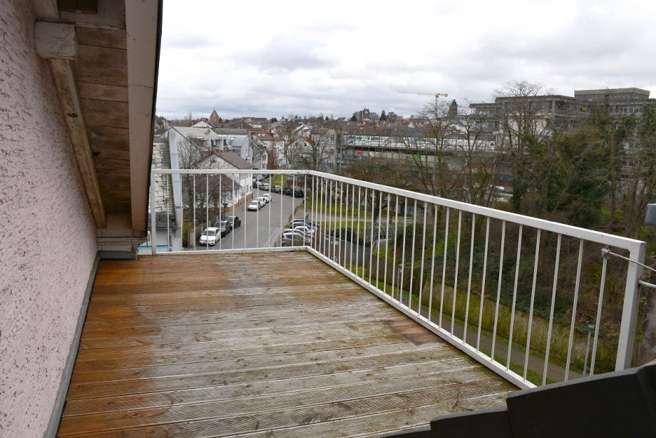 sch�ner Sonnenbalkon Dachgeschosswohnung Darmstadt