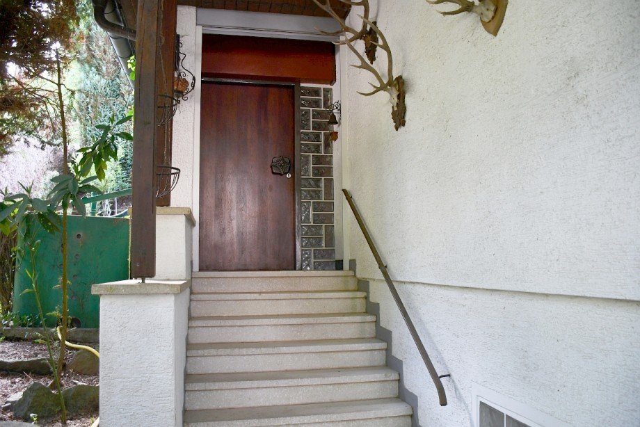 Hauseingang Einfamilienhaus Lautertal-Lautern