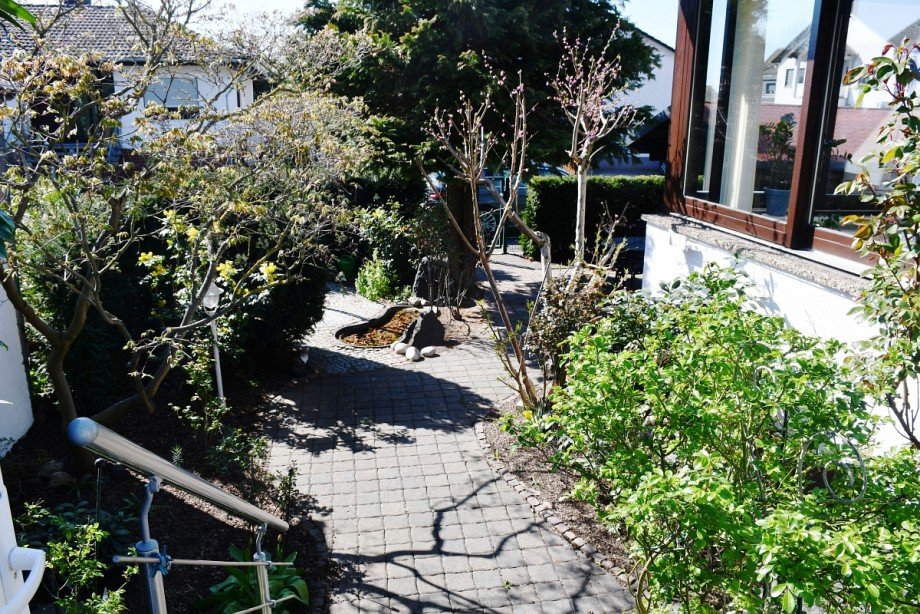 wundersch�n angelegtes Grundst�ck Einfamilienhaus B�ttelborn-Worfelden
