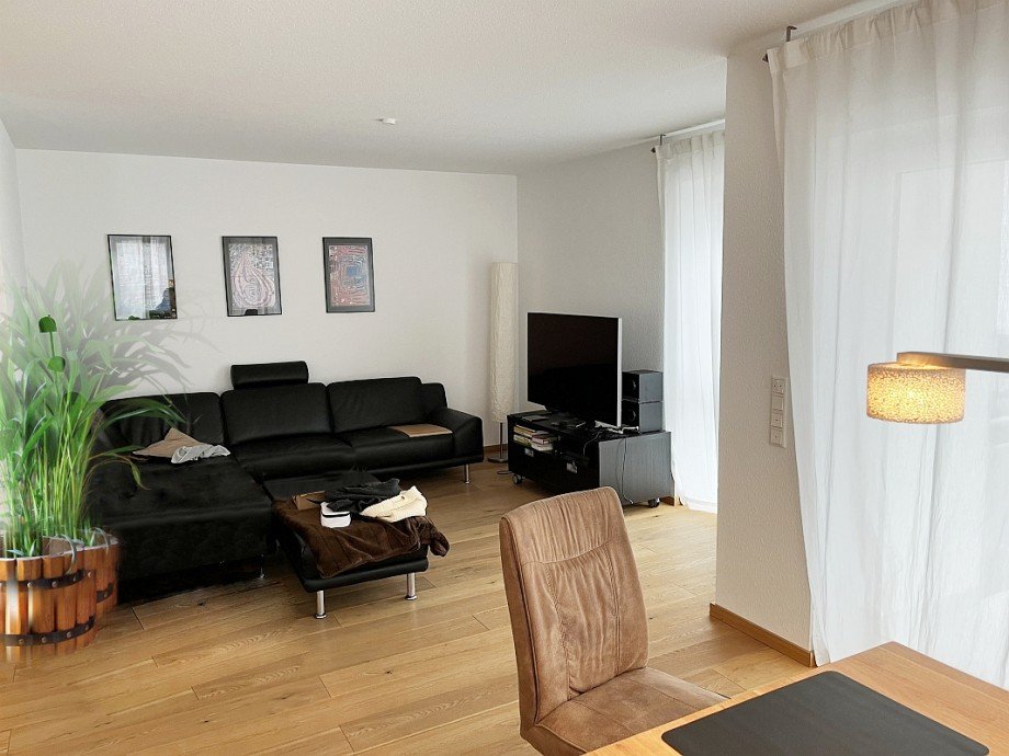 ansprechender Sitzbereich Etagenwohnung Bickenbach