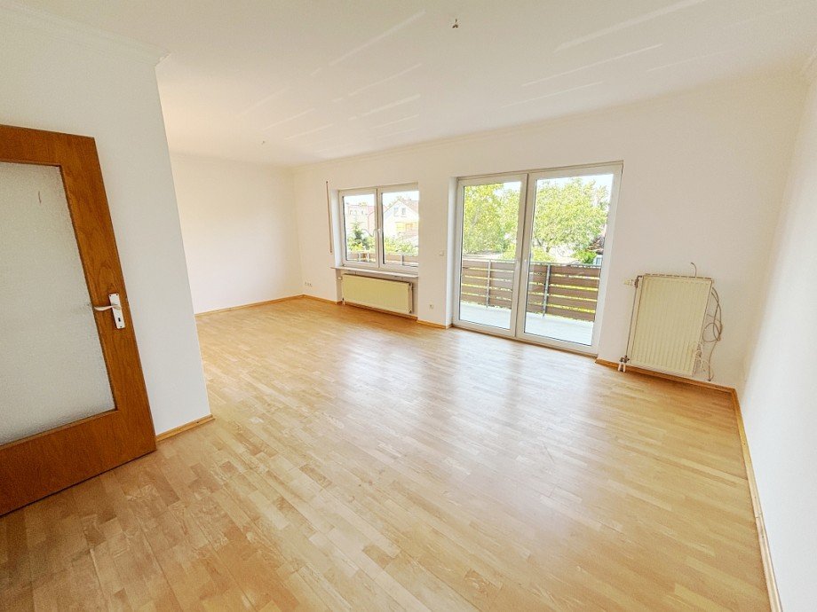 heller Wohn-/Essbereich Etagenwohnung Darmstadt