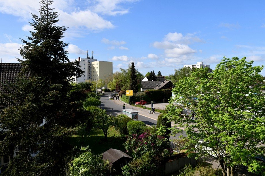 2 Zi. Whg. Blick vom Balkon Mehrfamilienhaus Darmstadt-Wixhausen