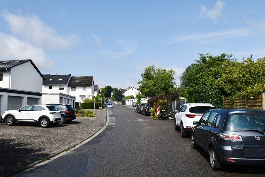 angenehme Wohnlage Etagenwohnung Reinheim