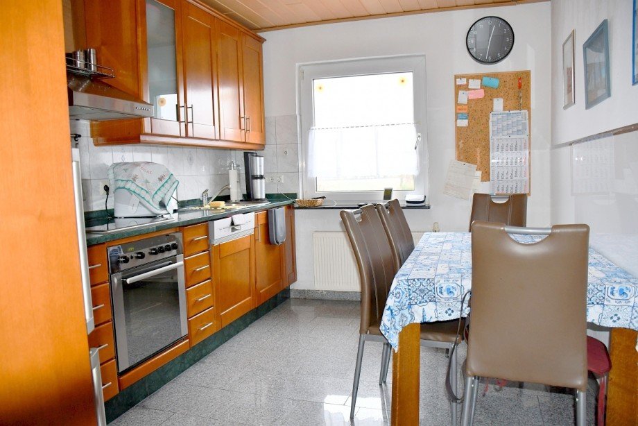 ger�umige K�che Obergeschoss Zweifamilienhaus Darmstadt-Arheilgen