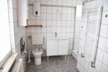 modernes Tageslichtbad **VERKAUFT** Einfamilienhaus mit Option zur weiteren Bebauung, in angenehmer ruhiger Wohnlage