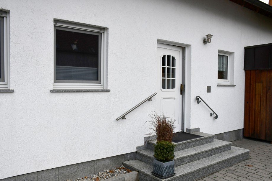 Herzlich Willkommen Zweifamilienhaus Bickenbach