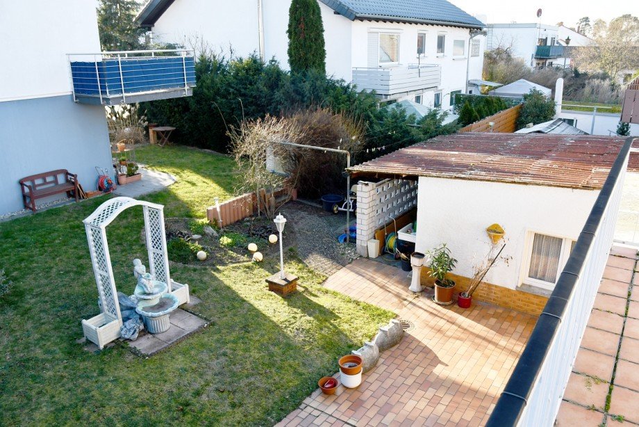 15 Blick vom Balkon Zweifamilienhaus Bickenbach