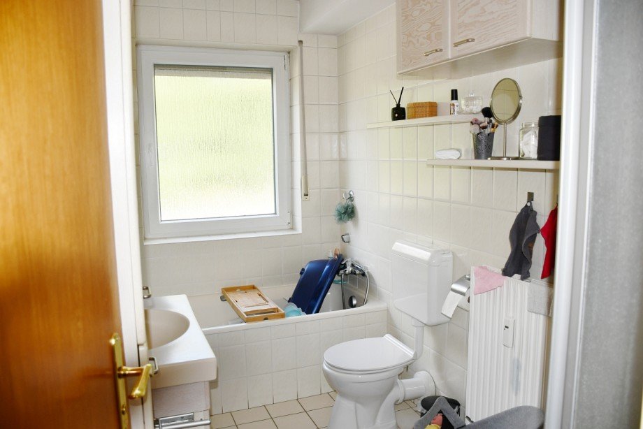 10 EG WHG2 Tageslichtbad Mehrfamilienhaus Darmstadt