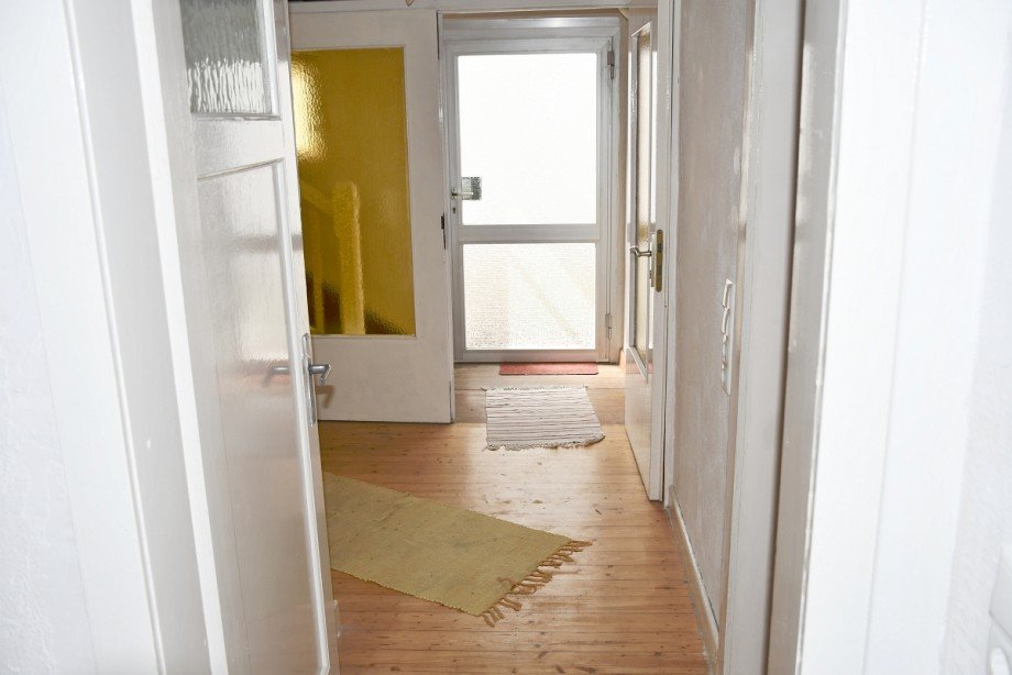 Flur Erdgeschoss Zweifamilienhaus Gro�-Zimmern/Klein-Zimmern
