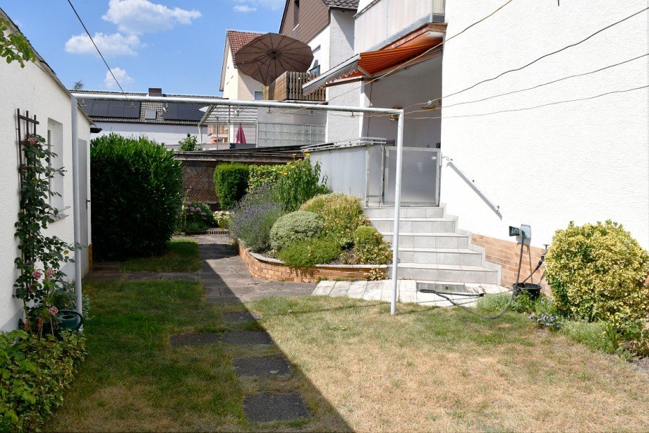 Gartenfl�che Mehrfamilienhaus Griesheim