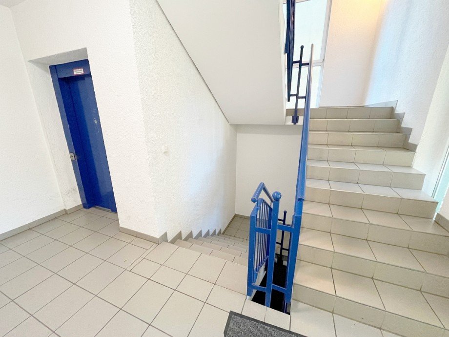 ... mit Personenaufzug Etagenwohnung Darmstadt
