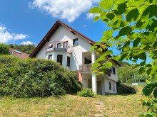 Hausansicht Gartenseite **VERKAUFT** Bezauberndes Einfamilienhaus in naturnaher Lage
