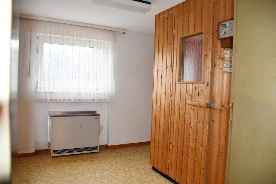 Sauna Untergeschoss Einfamilienhaus M�hltal/Nieder-Ramstadt