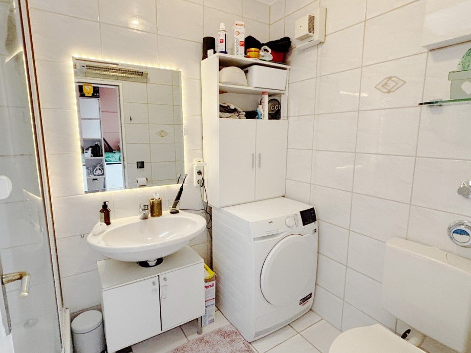 Tageslichtbad... Etagenwohnung Seeheim-Jugenheim