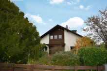 Hausansicht **VERKAUFT** Attraktives gro�z�giges Einfamilienhaus auf 1.236 m� Grundst�ck
