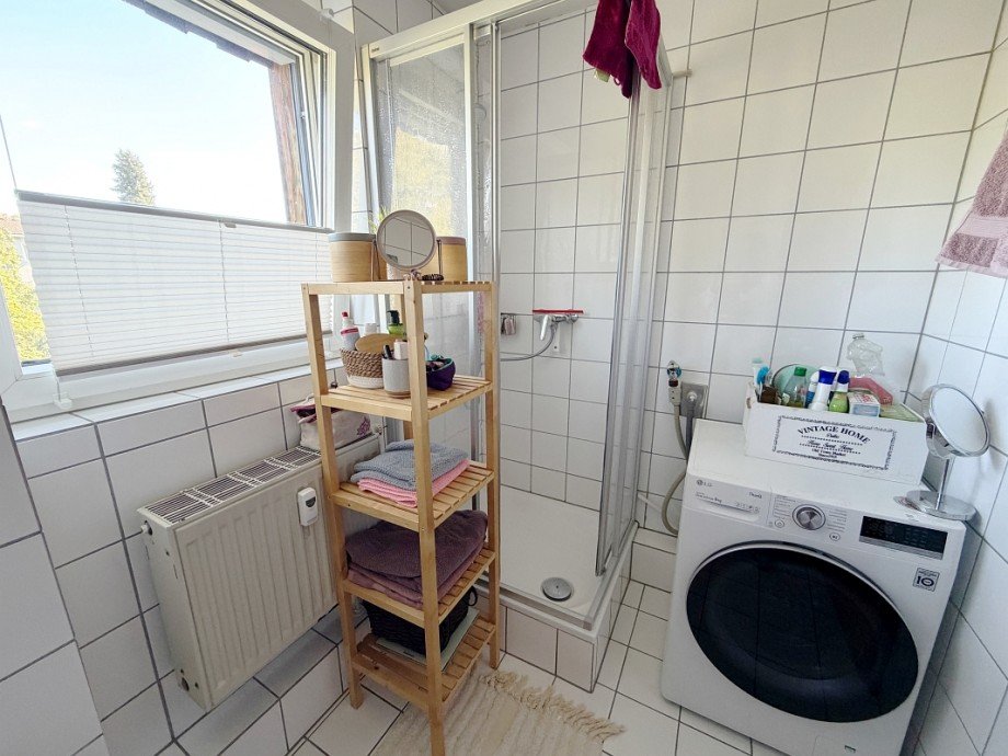 ... mit Dusche und Waschmaschinenanschluss Wohnung Ro�dorf