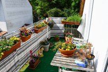 Wohnung DG: Sonnenbalkon **VERKAUFT** Attraktive Kapitalanlage � freistehendes modernes Zweifamilienhaus