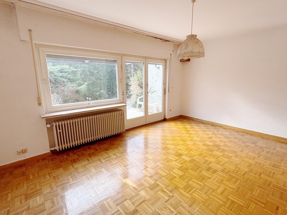 Schlafzimmer mit Terrassenzugang Haus Darmstadt-Eberstadt