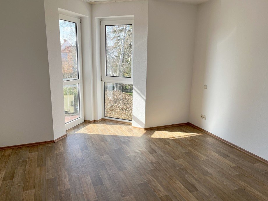 Schlafzimmer mit Balkonzugang Etagenwohnung Griesheim