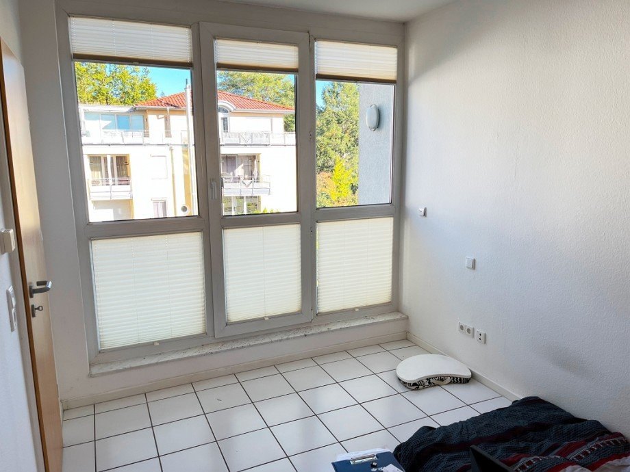 Schlafzimmer mit Balkonzugang Etagenwohnung Darmstadt-Eberstadt