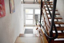 Treppenhaus **VERKAUFT** Ansprechendes 3-Parteienhaus in Riedstadt-Crumstadt