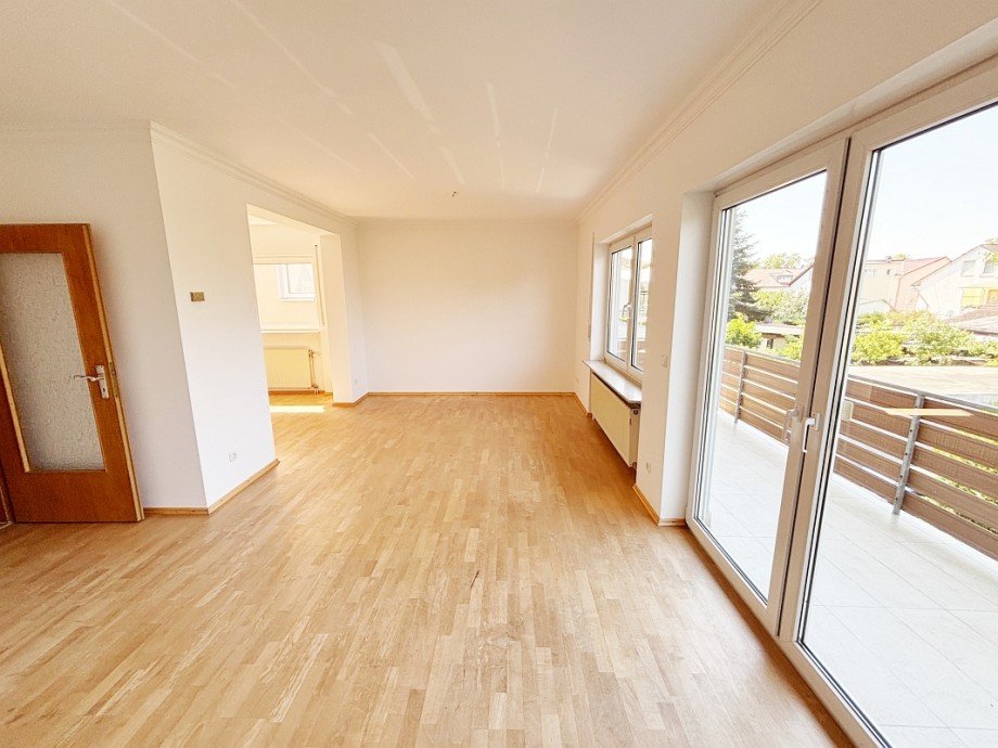 Wohn-/ Essbereich... Etagenwohnung Darmstadt