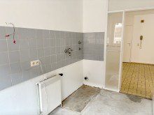K�che **VERMIETET** Es gibt einiges zu tun � attraktive 3-Zimmer-Wohnung sucht handwerklich begabte Mieter