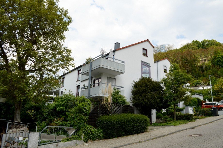 Hausansicht Maisonettewohnung Bensheim