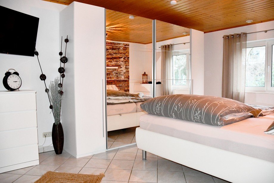 Schlafzimmer Zweifamilienhaus Bickenbach