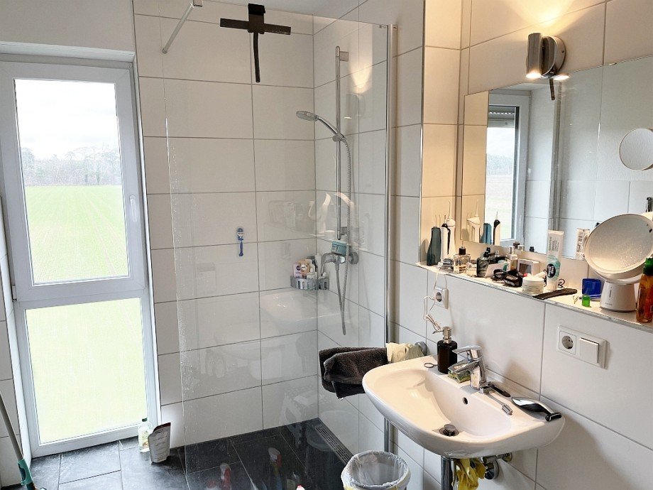 modernes Duschbad Etagenwohnung Bickenbach