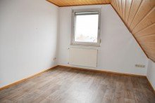 Kinderzimmer **VERKAUFT** Einfamilienhaus mit Option zur weiteren Bebauung, in angenehmer ruhiger Wohnlage