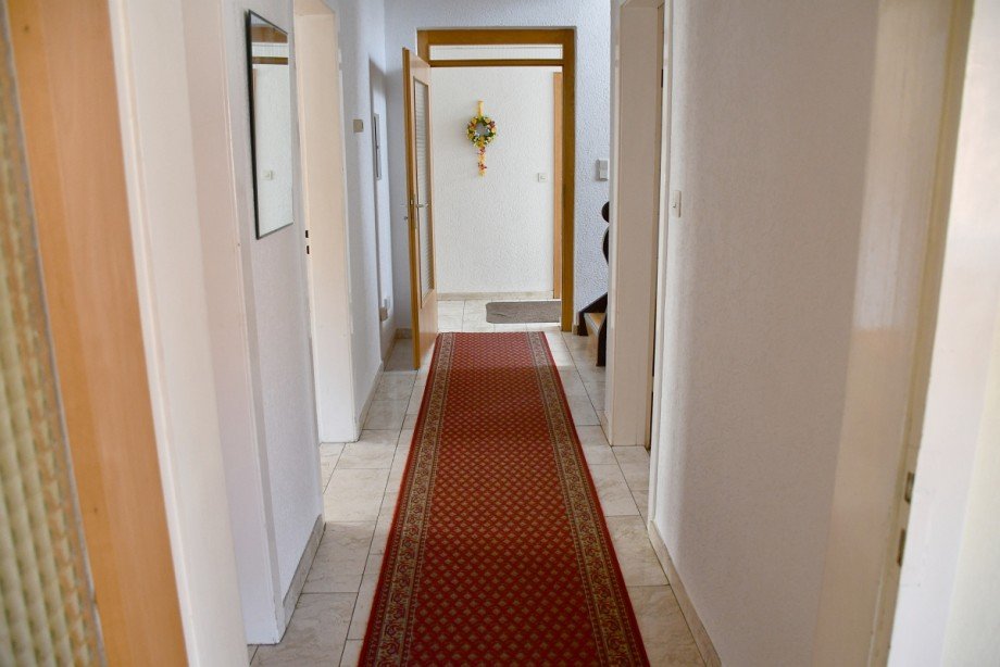 Flur Erdgeschoss Zweifamilienhaus Lautertal-Lautern