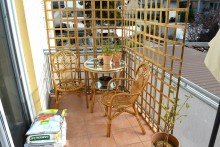 Sonnenbalkon Obergeschoss **VERKAUFT** Solides Mehrparteienhaus - 4 Wohneinheiten - in guter Wohnlage