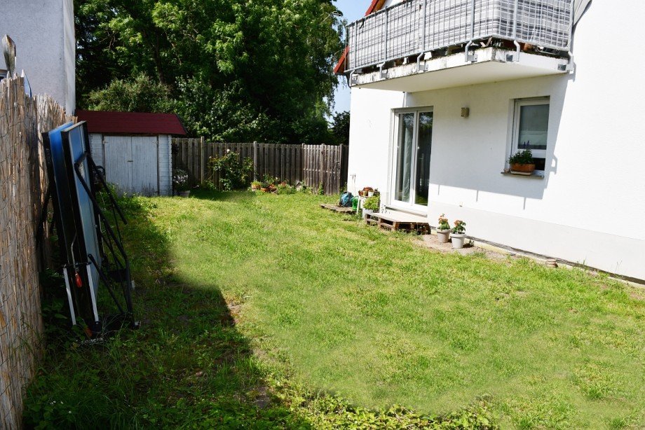 Garten Zweifamilienhaus Darmstadt-Wixhausen