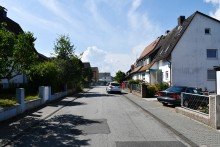 angenehme Wohnlage **VERKAUFT** Gro�z�giges 1- bis 2-Fam.Haus in bevorzugter Wohnlage von Ober-Ramstadt, auf Eiche