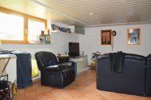 helle Einliegerwohnung **VERKAUFT** Solides Mehrparteienhaus - 4 Wohneinheiten - in guter Wohnlage