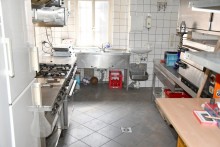 Gastrok�che **VERKAUFT** Stilvolles Wohn-/Gesch�ftshaus in attraktiver Lage von Darmstadt-Eberstadt