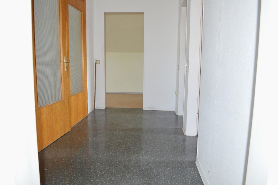 Diele Dachgeschoss Mehrfamilienhaus Gro�-Zimmern