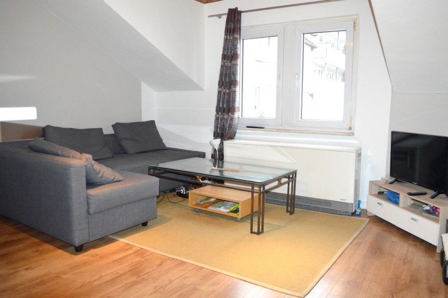 ansprechendes Zimmer Mehrfamilienhaus Darmstadt