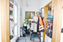 Anbau: Flur **VERKAUFT** Ansprechendes 3-Parteienhaus in Riedstadt-Crumstadt